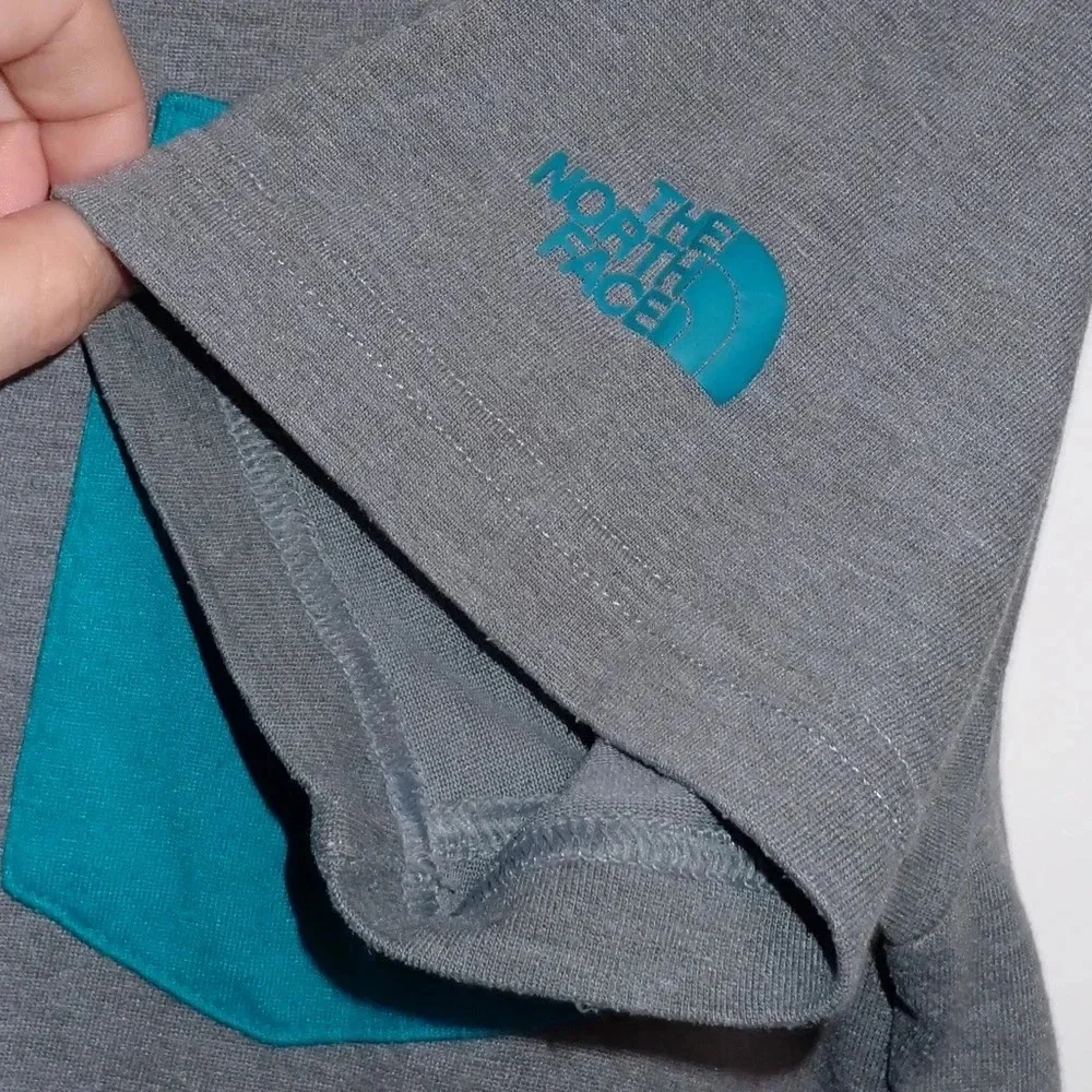 The North Face Men’s basic pocket tee FlashDry